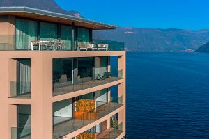 COMO LAKE RESORT - VIDEO